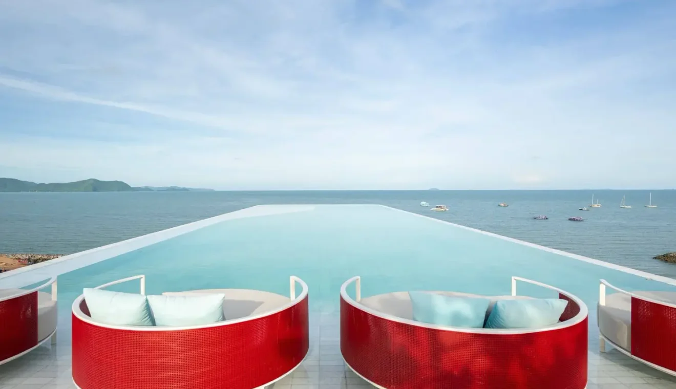The Panora Estuaria Beachfront Condo